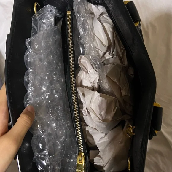 Prada Vitello Daino Tote Black Bag Vintage - Picture 8 of 13